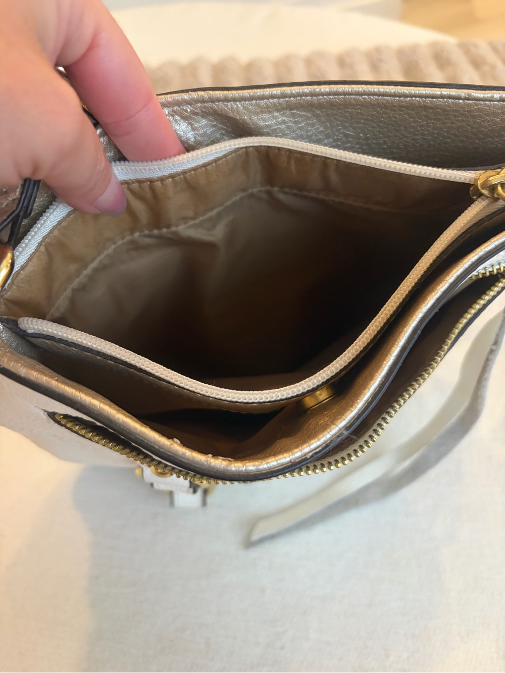 Franco Sarto Cream Crossbody Bag with Gold Hardware - Picture 4 of 5